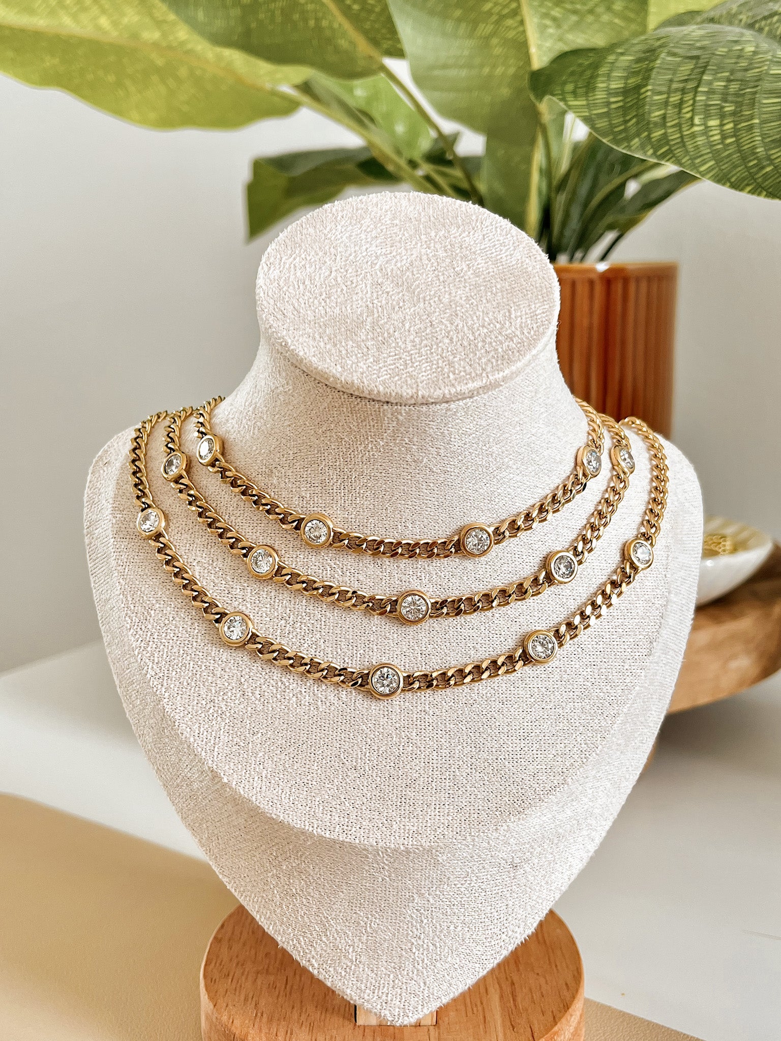 Nara Necklace