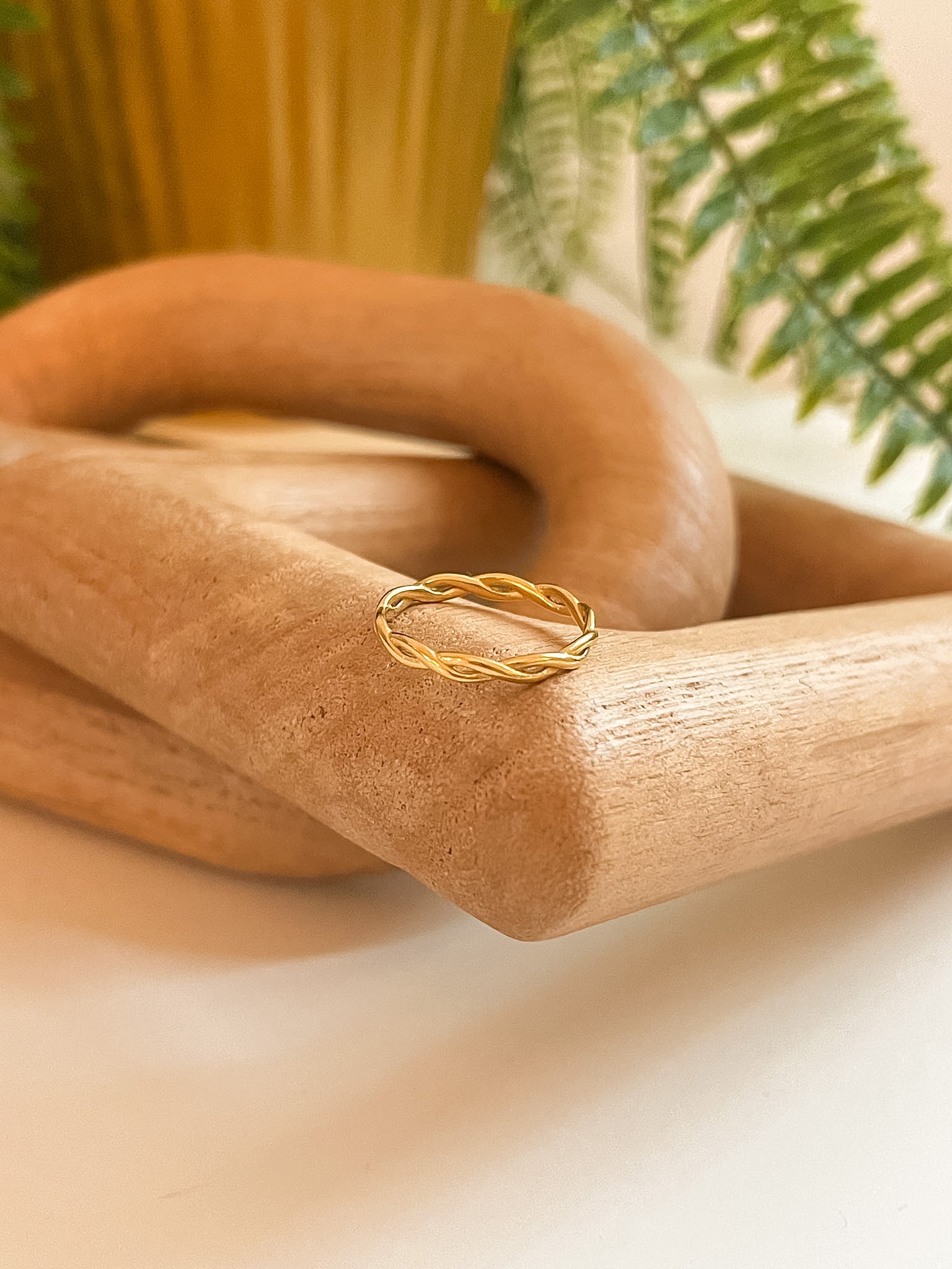 Entrelazos Ring