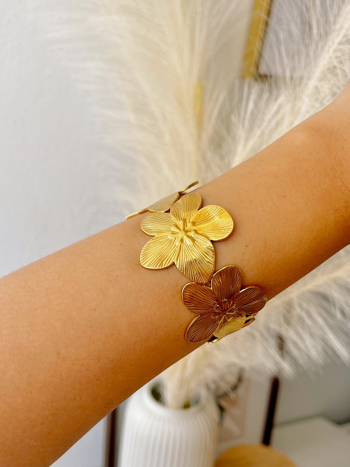 Calantha Bangle