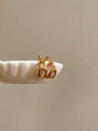 Lia Hoops