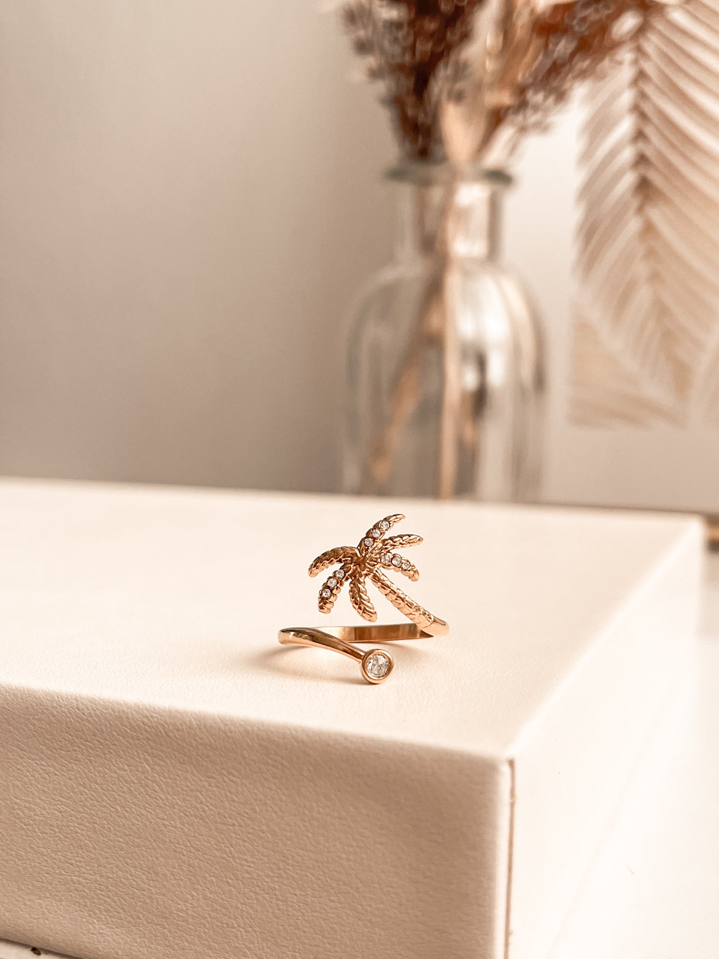 Palm Zirconia Ring