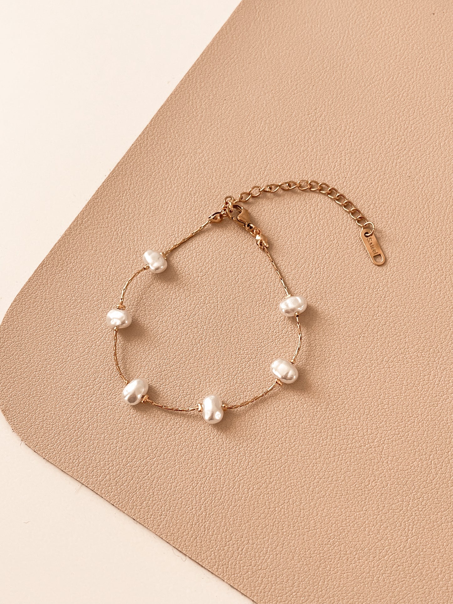 Pearl Chain Bracelet