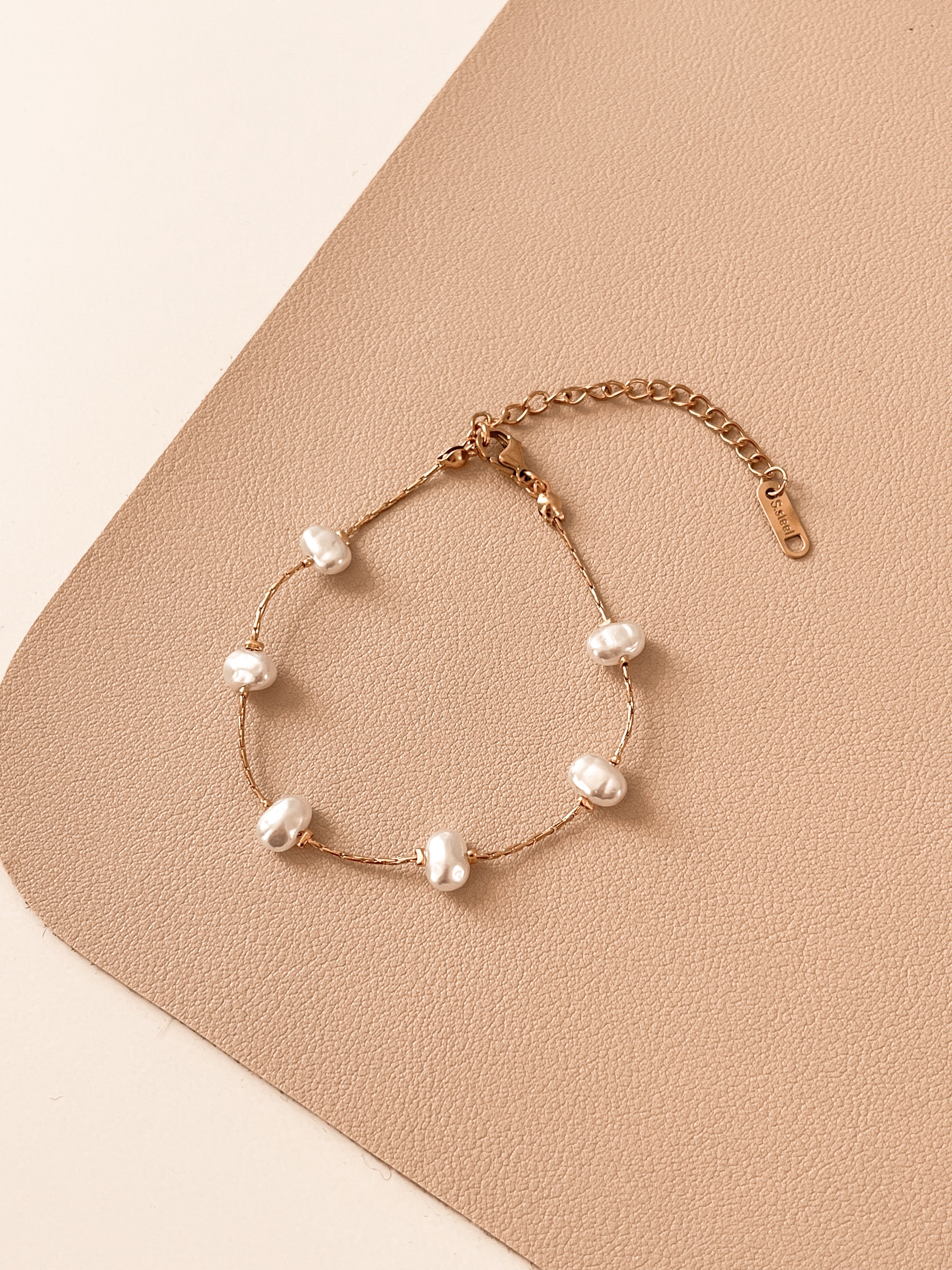 Pearl Chain Bracelet